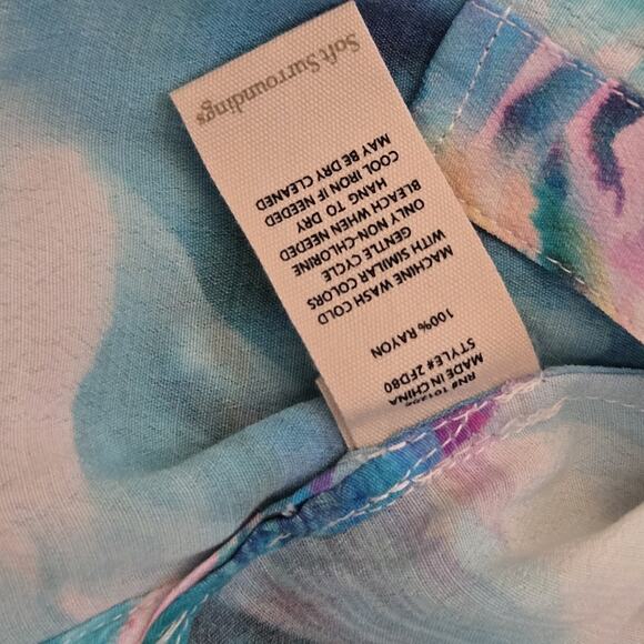 Soft Surroundings Ursa Aqua Modern Button Down Blouse Sz Medium - Picture 7 of 8